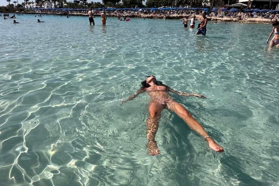 Mindent BELE! szigettúra – Nissi Beach és Varosha